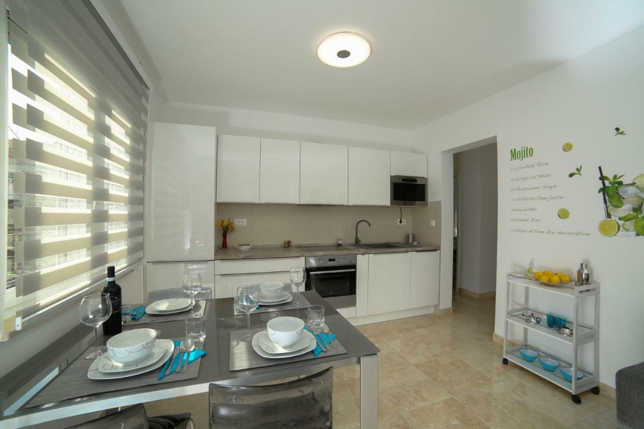 Amazing Luxury 4Star Apartment Laura Supetar Ngoại thất bức ảnh