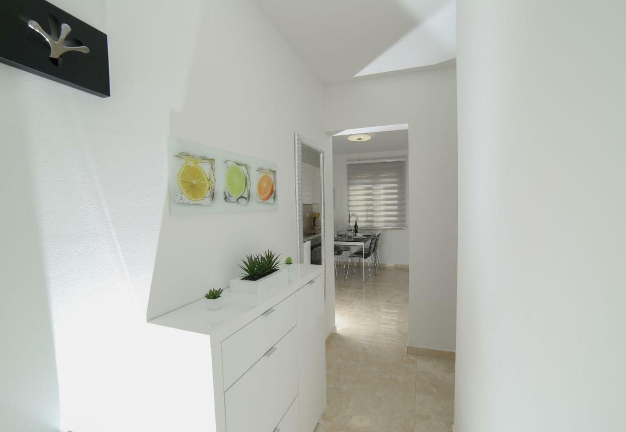 Amazing Luxury 4Star Apartment Laura Supetar Ngoại thất bức ảnh